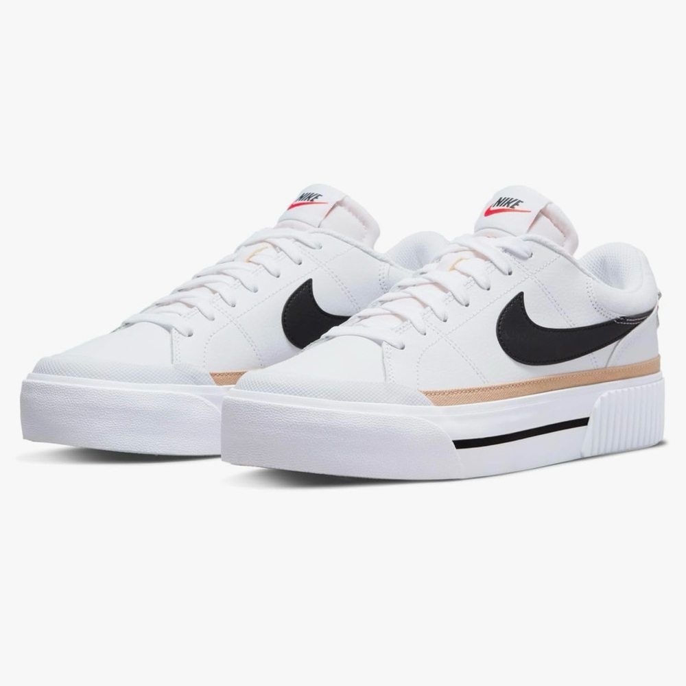 Nike White and Black Sneakers